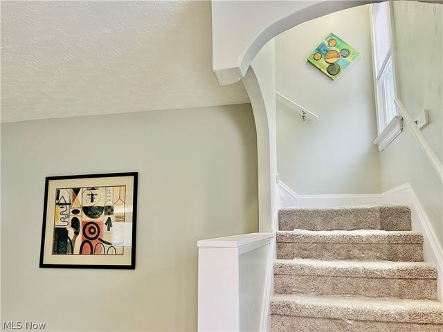 10914 Fidelity Avenue, Cleveland, OH 44111