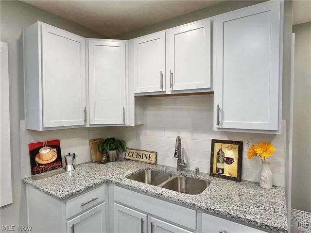 10914 Fidelity Avenue, Cleveland, OH 44111