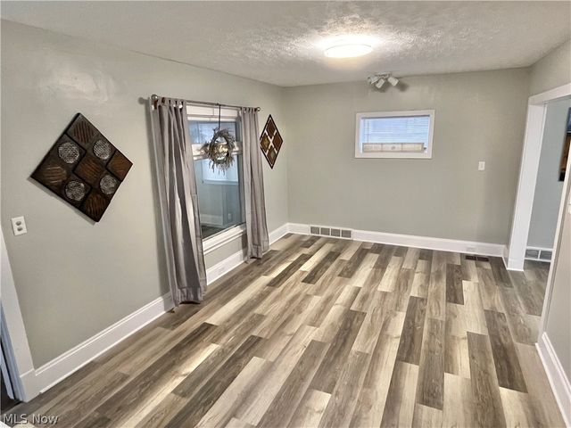 10914 Fidelity Avenue, Cleveland, OH 44111