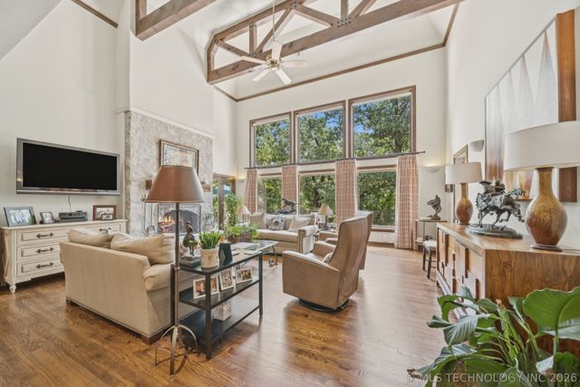 1025 N Woodland Place, Sand Springs, OK 74063