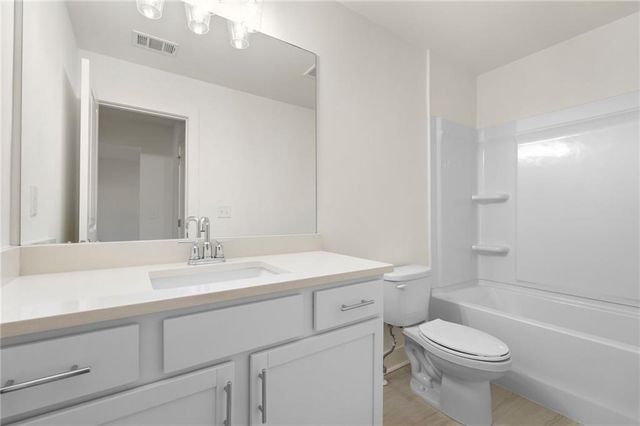 2469 Honey Way, Conyers, GA 30013