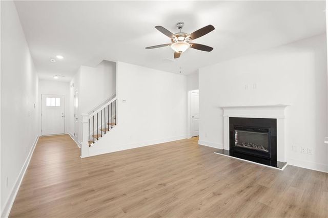 2469 Honey Way, Conyers, GA 30013