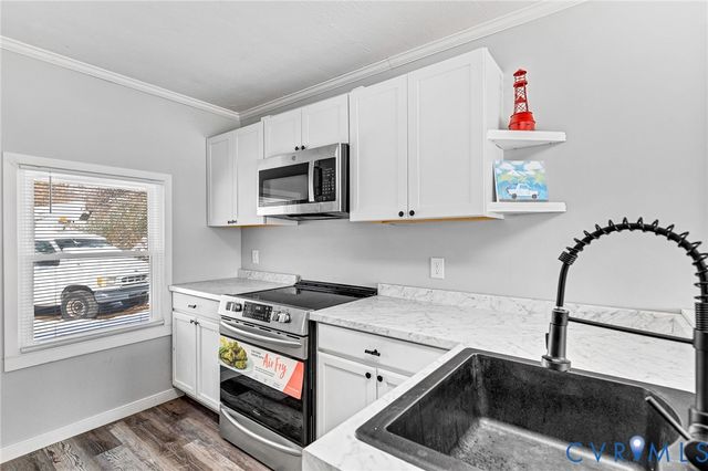 15200 Chieftain Rd, Disputanta, VA 23842