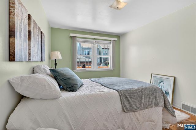 1089 23rd Street, Paterson, NJ 07513