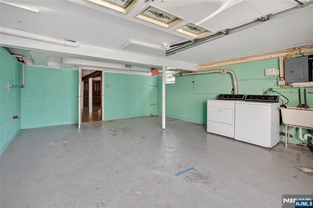 1089 23rd Street, Paterson, NJ 07513