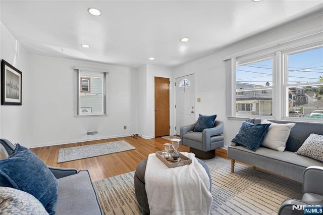 1089 23rd Street, Paterson, NJ 07513