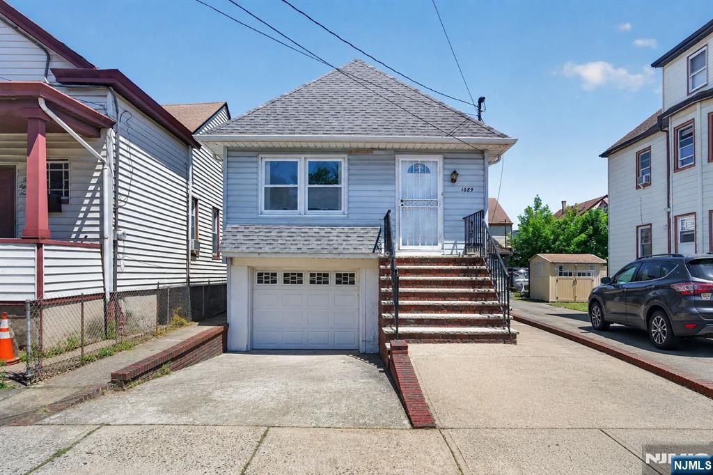 1089 23rd Street, Paterson, NJ 07513