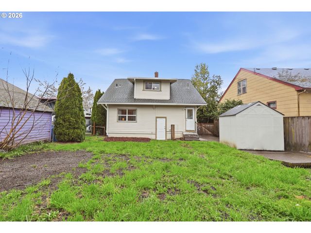 1644 N AINSWORTH St, Portland, OR 97217