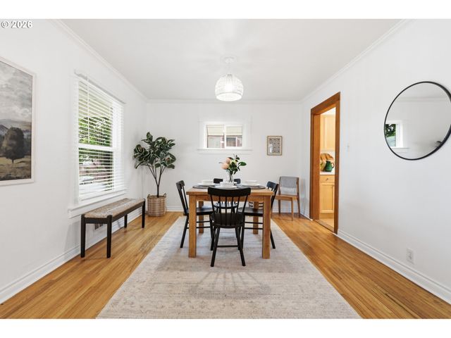 1644 N AINSWORTH St, Portland, OR 97217