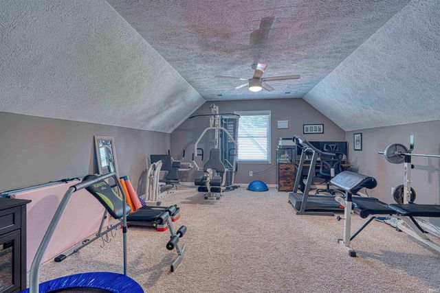 335 Key West Drive, Evansville, IN 47712