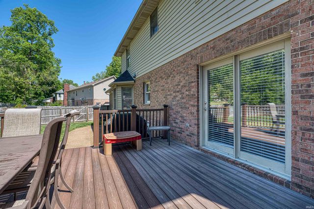 335 Key West Drive, Evansville, IN 47712