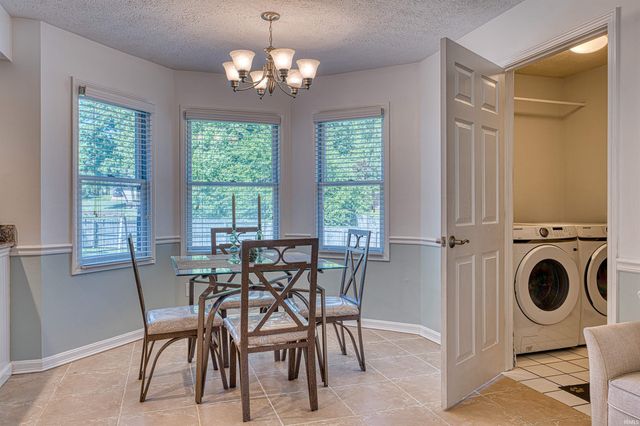 335 Key West Drive, Evansville, IN 47712