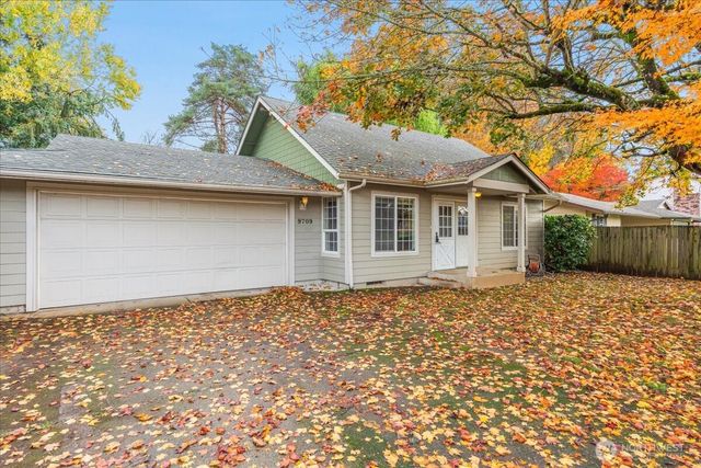 9709 NW 21 Avenue, Vancouver, WA 98665