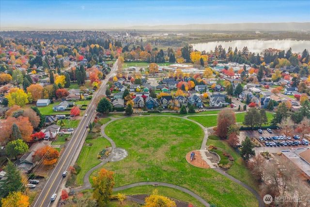 9709 NW 21 Avenue, Vancouver, WA 98665