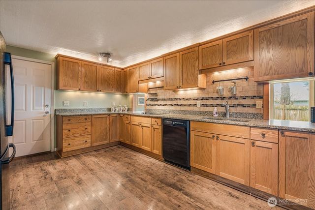 9709 NW 21 Avenue, Vancouver, WA 98665