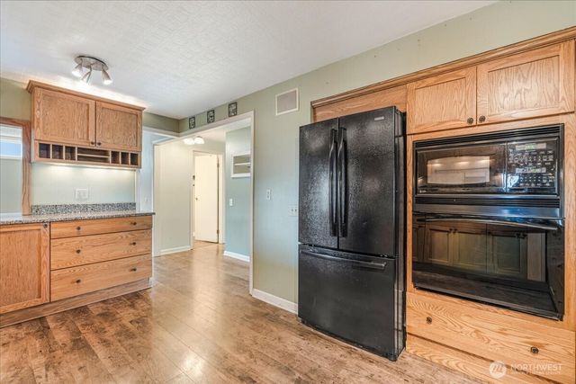 9709 NW 21 Avenue, Vancouver, WA 98665