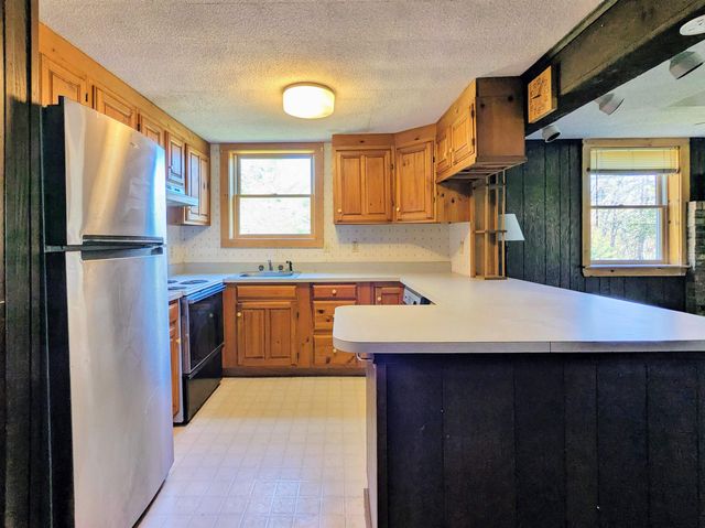 7 Pine Tree Lane, Dover, VT 05356