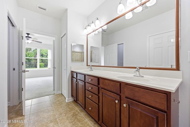 11852 SURFBIRD Circle 41G, Jacksonville, FL 32256