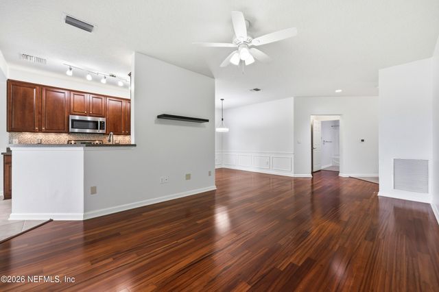 11852 SURFBIRD Circle 41G, Jacksonville, FL 32256