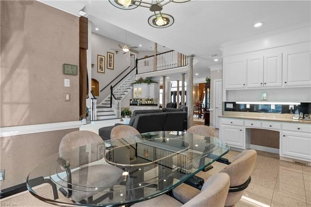 101 Barrington LN, Yorktown, VA 23693