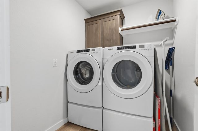 1102 Amistad Loop, College Station, TX 77845