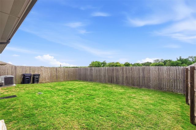 1102 Amistad Loop, College Station, TX 77845