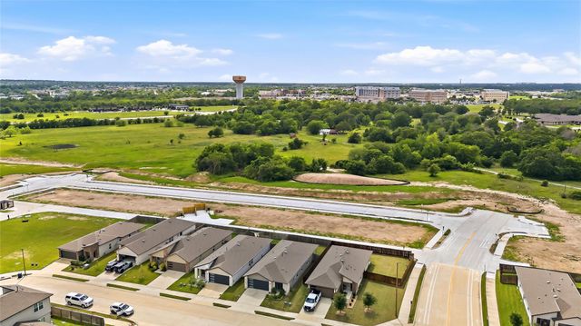 1102 Amistad Loop, College Station, TX 77845