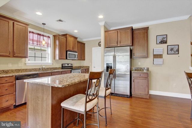 15 EVAN DR, York, PA 17404