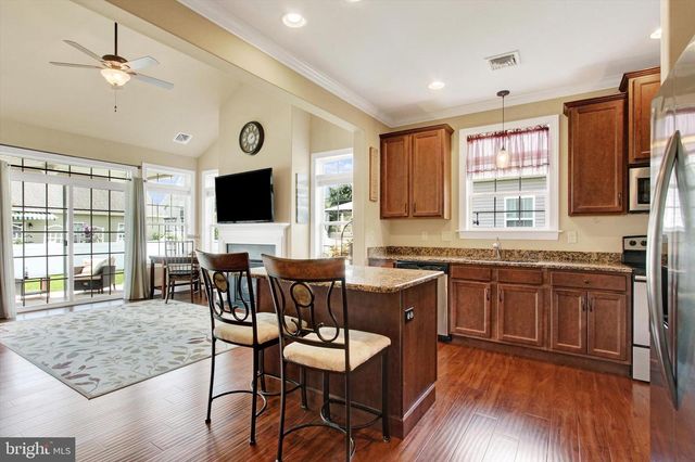 15 EVAN DR, York, PA 17404