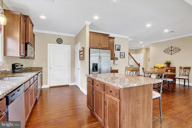 15 EVAN DR, York, PA 17404