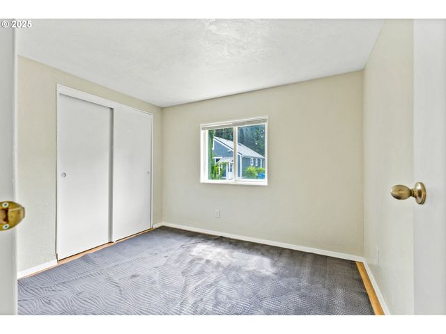 10523 Se LINWOOD Ave 7, Milwaukie, OR 97222