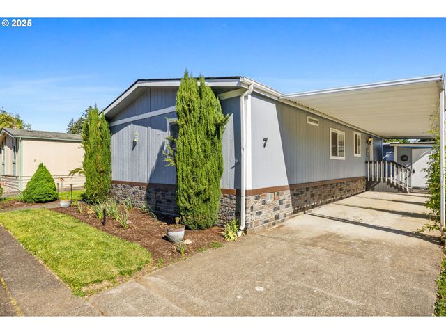 10523 Se LINWOOD Ave 7, Milwaukie, OR 97222