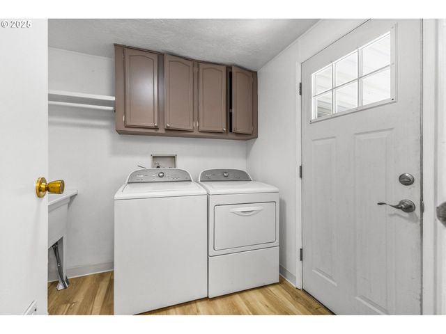 10523 Se LINWOOD Ave 7, Milwaukie, OR 97222