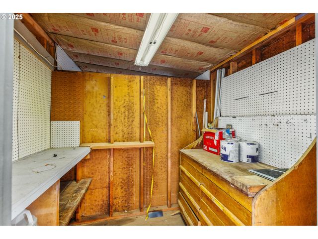 10523 Se LINWOOD Ave 7, Milwaukie, OR 97222