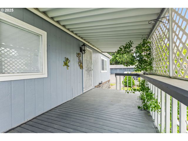 10523 Se LINWOOD Ave 7, Milwaukie, OR 97222