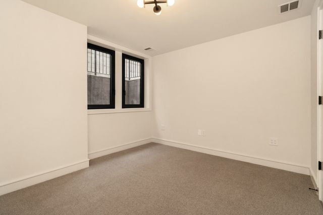 8 Holworthy Terrace, Cambridge, MA 02138