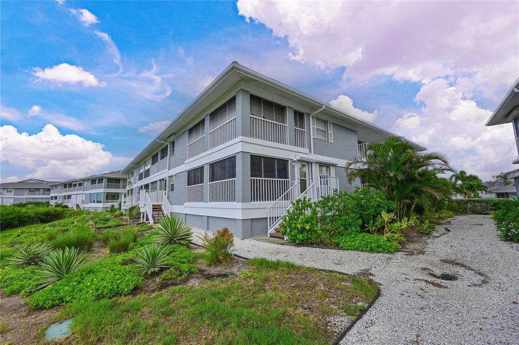 Image 28 of property listing at 1319 PERICO POINT CIRCLE, Bradenton, FL 34209