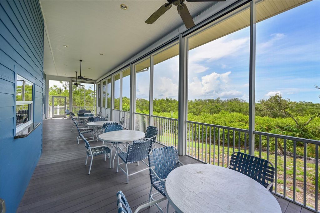 Image 32 of property listing at 1319 PERICO POINT CIRCLE, Bradenton, FL 34209