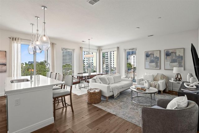 600 3RD AVENUE S 410, St Petersburg, FL 33701