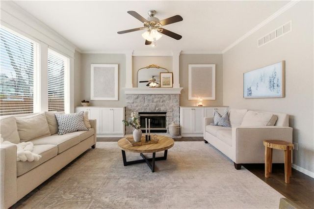 13212 Carter Street, Overland Park, KS 66213