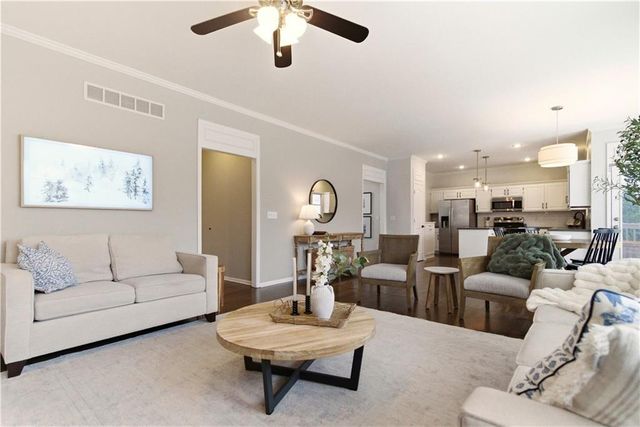 13212 Carter Street, Overland Park, KS 66213