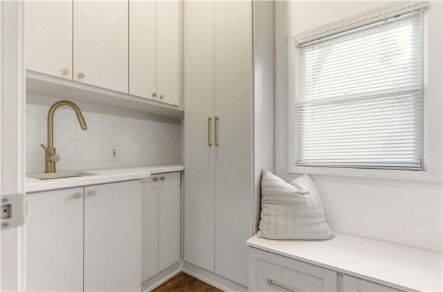 13212 Carter Street, Overland Park, KS 66213