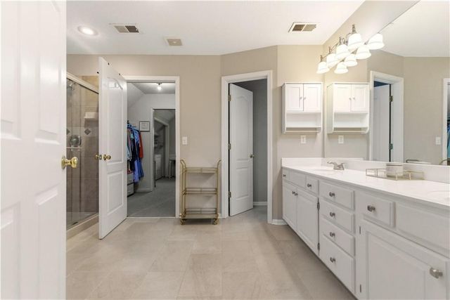 13212 Carter Street, Overland Park, KS 66213