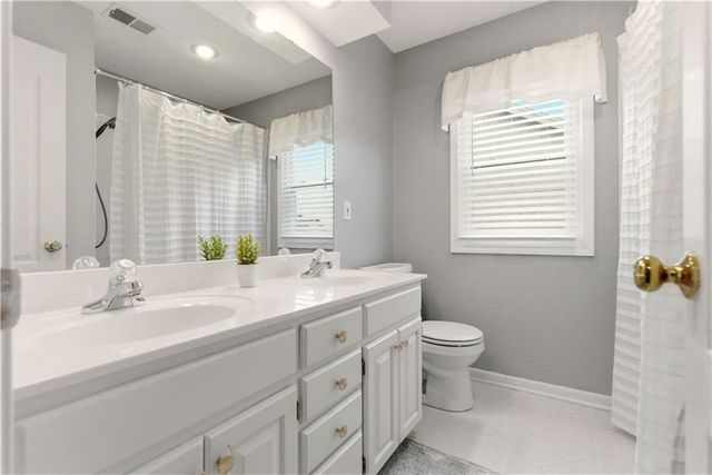 13212 Carter Street, Overland Park, KS 66213