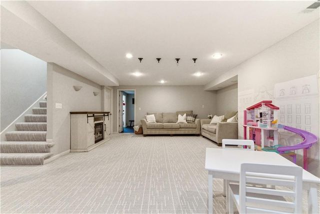 13212 Carter Street, Overland Park, KS 66213