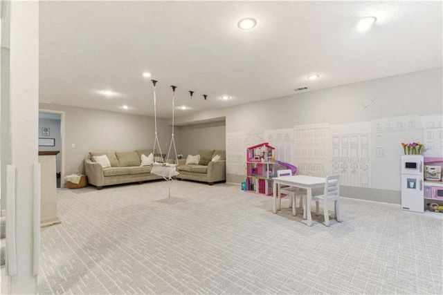 13212 Carter Street, Overland Park, KS 66213