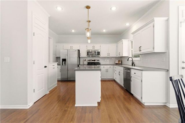 13212 Carter Street, Overland Park, KS 66213