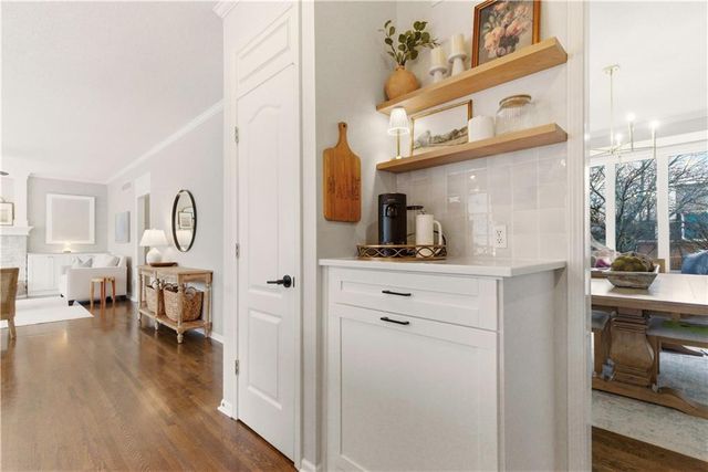 13212 Carter Street, Overland Park, KS 66213