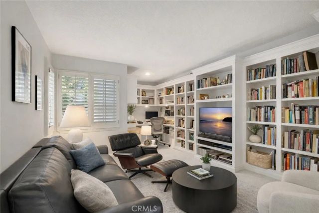 601 John K Drive 101, Long Beach, CA 90803