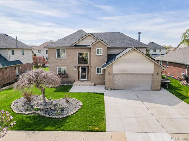48199 Lafayette Drive, Macomb Township, MI 48044